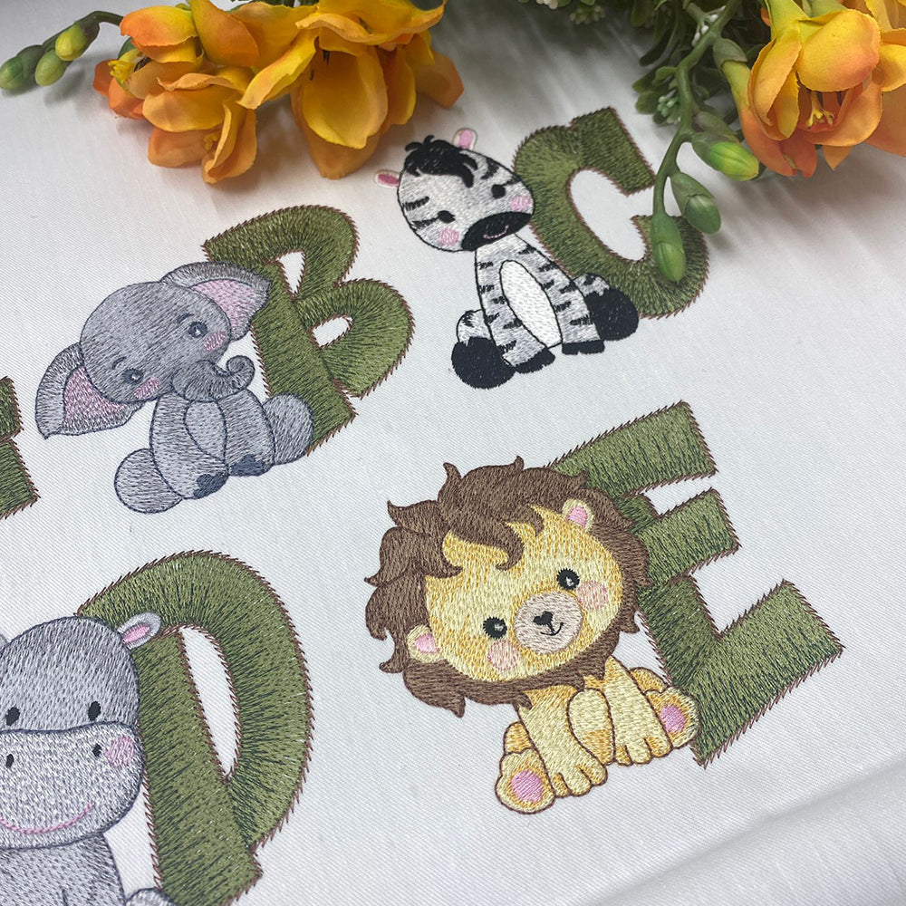 SDS5487 Safari Animals Complete Font