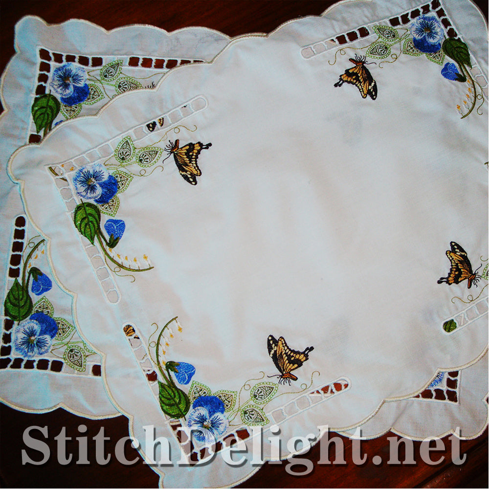 SD1137 Pansy Cutwork