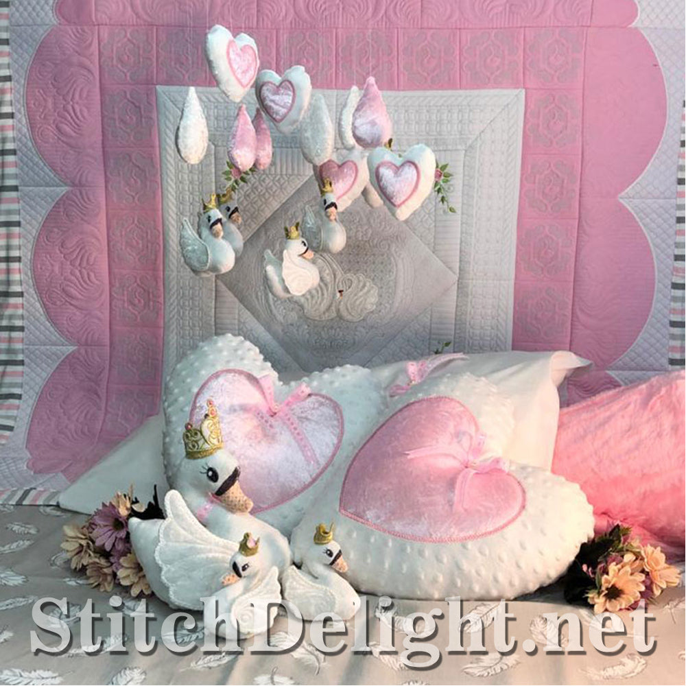 SDS1470 Swan Soft Toys