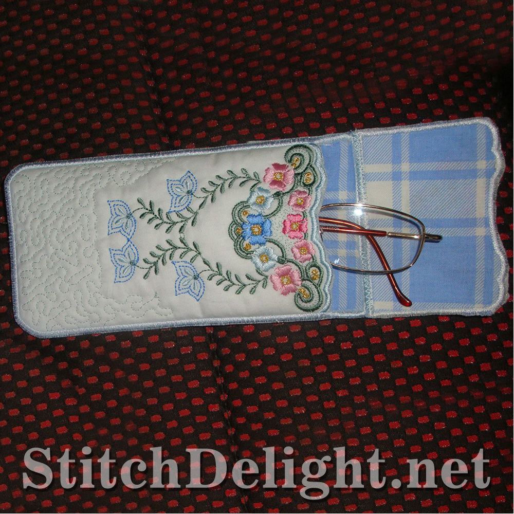 SD0894 Spring Eyeglass Case 2