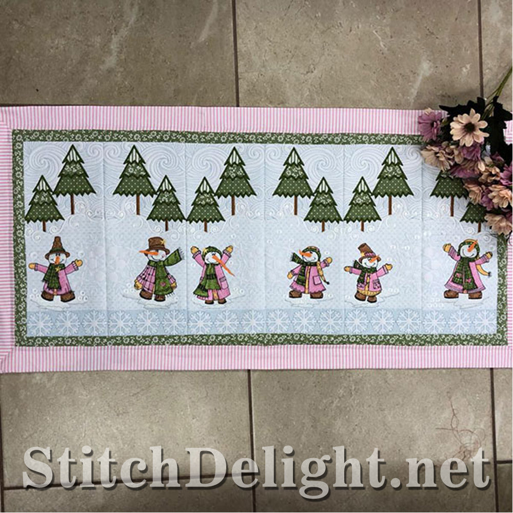 SDS1369 Fun in the Snow