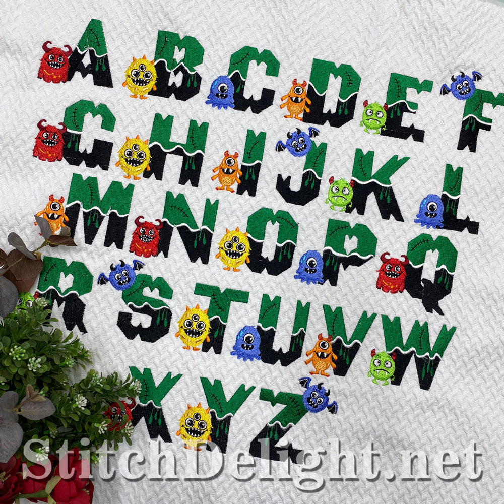 SDS1776 Scary Monster Font