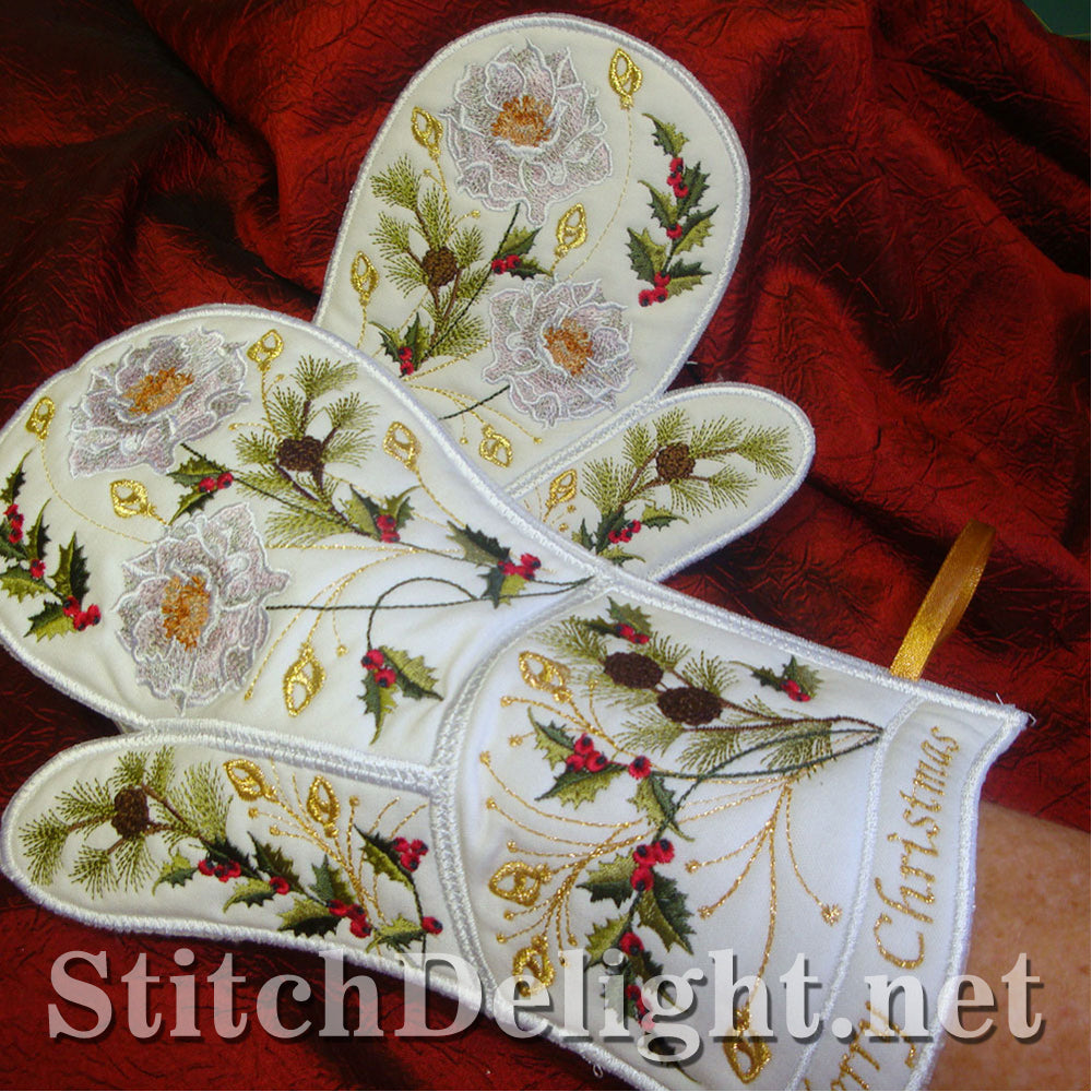 SD0888 Christmas Rose Oven Gloves