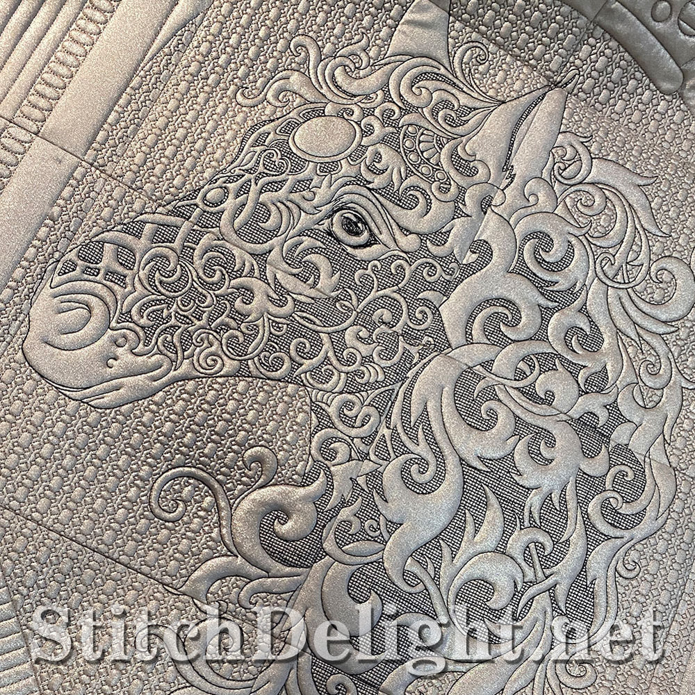 SDS1779 Equestrian Beauty Quilt