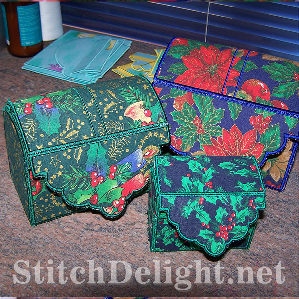 AE012 Treasure Chest Black Box