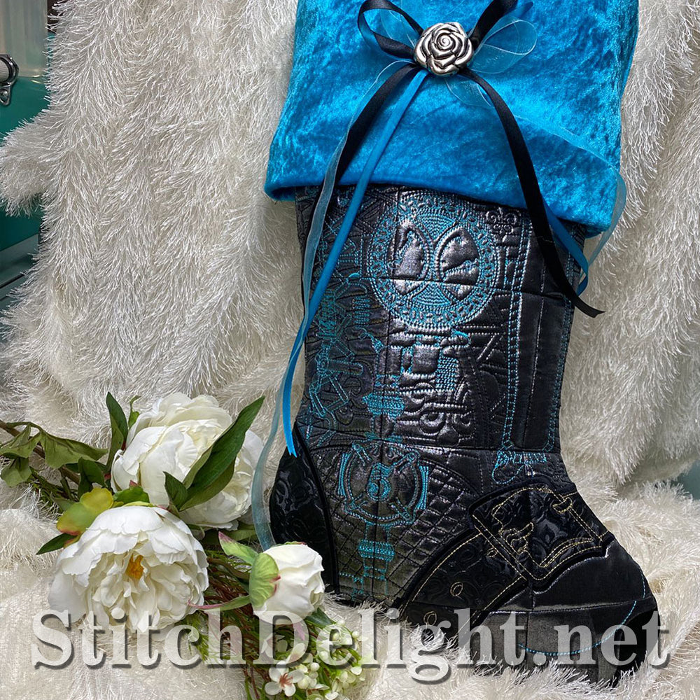 HOE0091 Steampunk Time Stockings