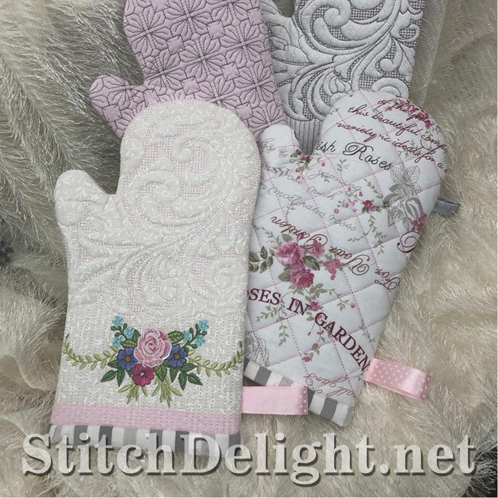 SDS1503 ITH Oven Mits