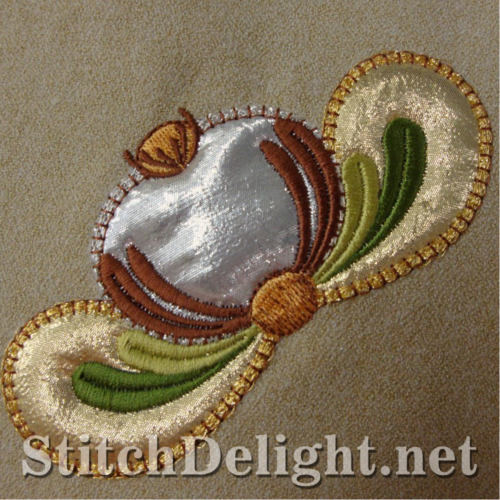 SD0715 Goldwork Applique 1