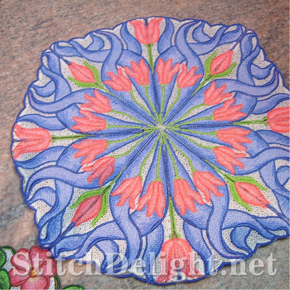 AE053 Flower Doily