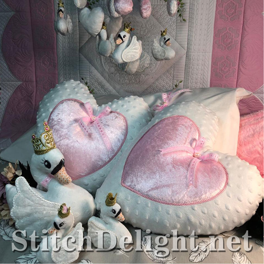 SDS1470 Swan Soft Toys