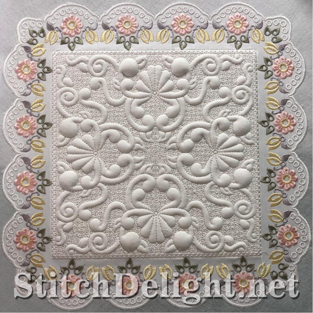SDS1447 Flowers and Bees Quilting and Eyelet Lace