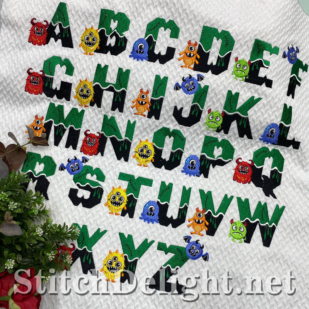SDS1776 Scary Monster Font