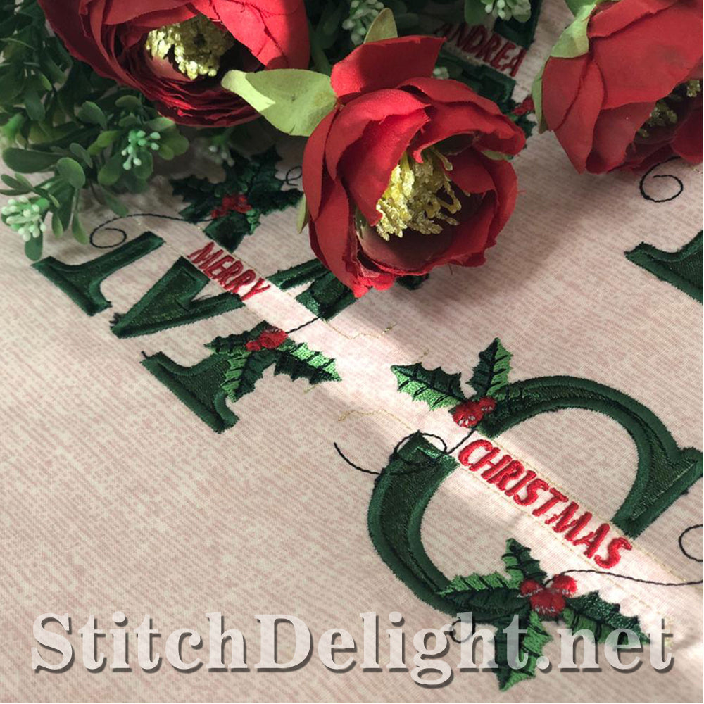 HOE0037 Festive Holly Font