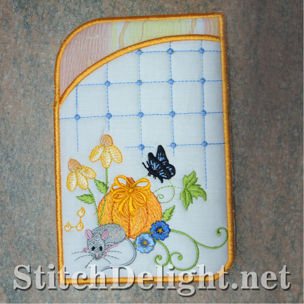 SD1227 Pumpkin eyeglass case