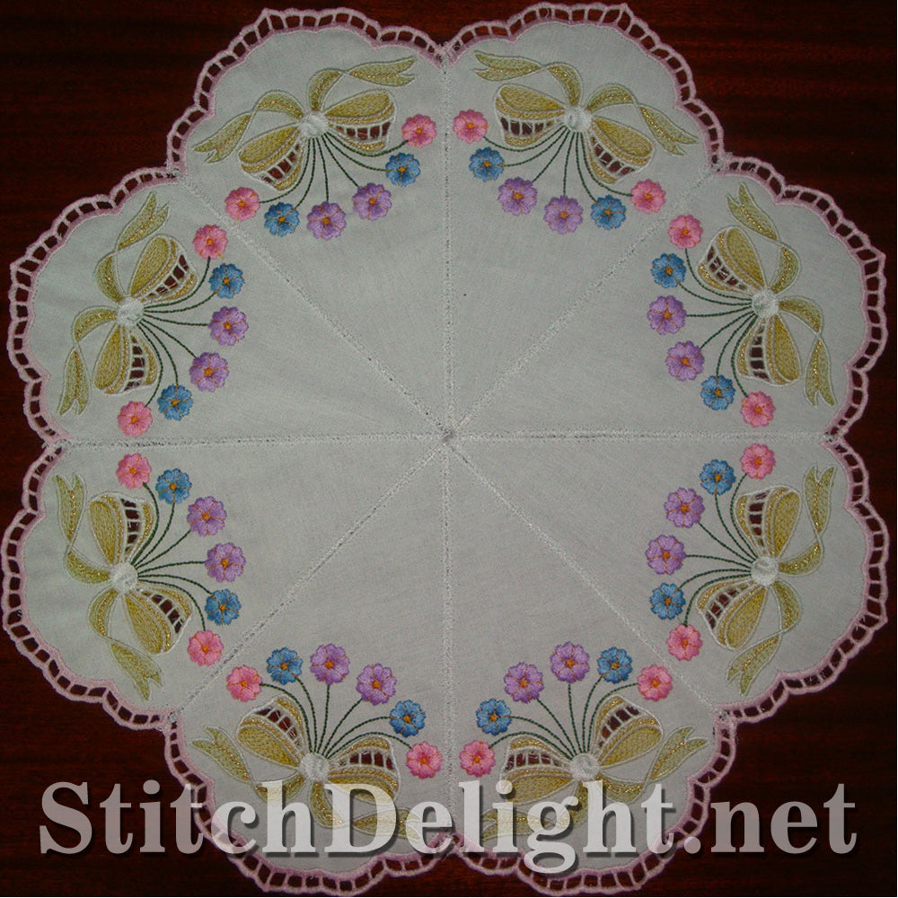 SD0885 Ribbon Cutwork Doilies