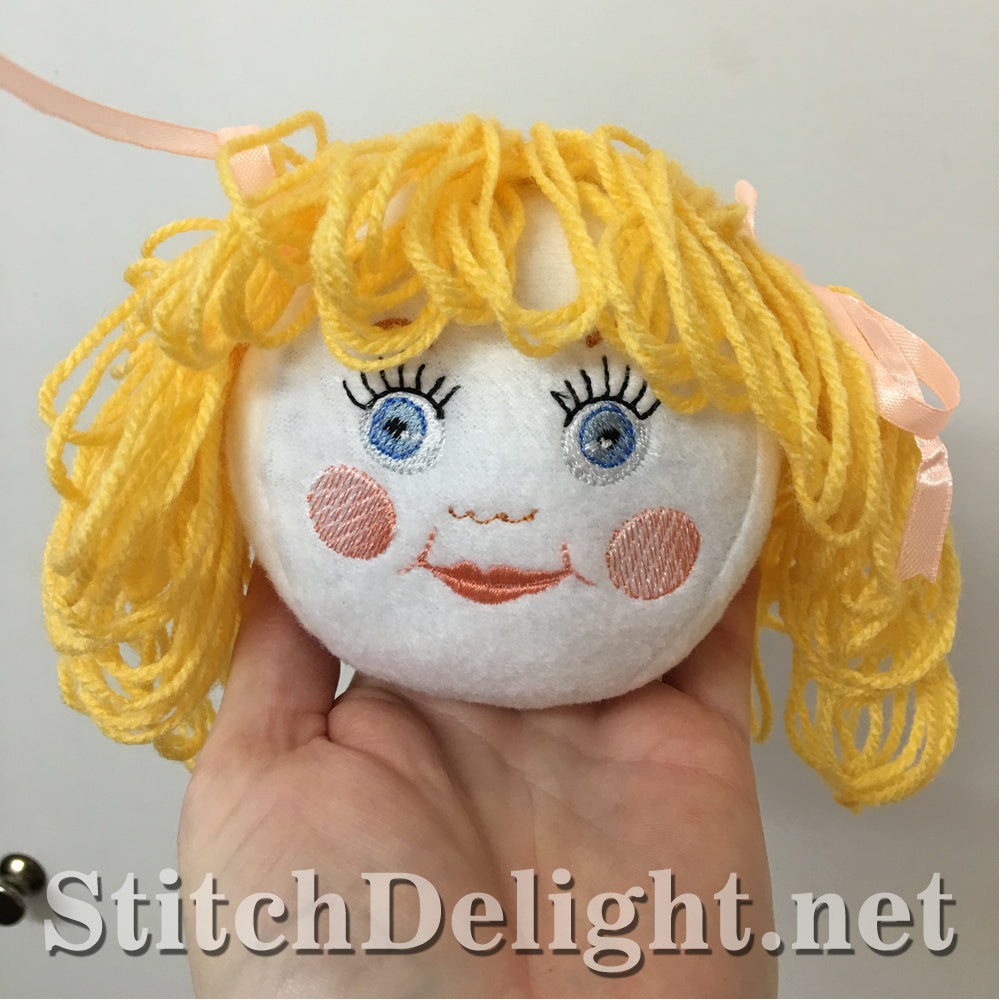 SDS1112 ITH Ragdoll Snowballs