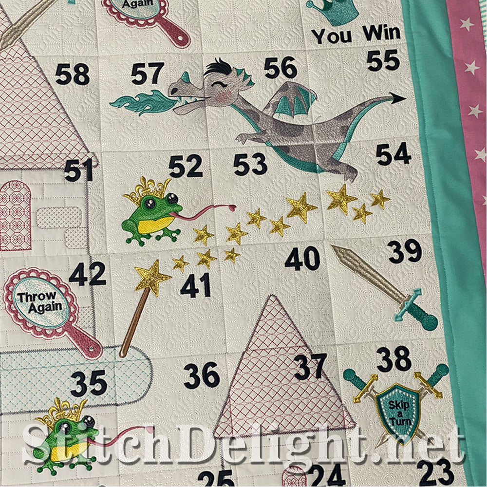 SDS1582 Fantasy Play Quilt
