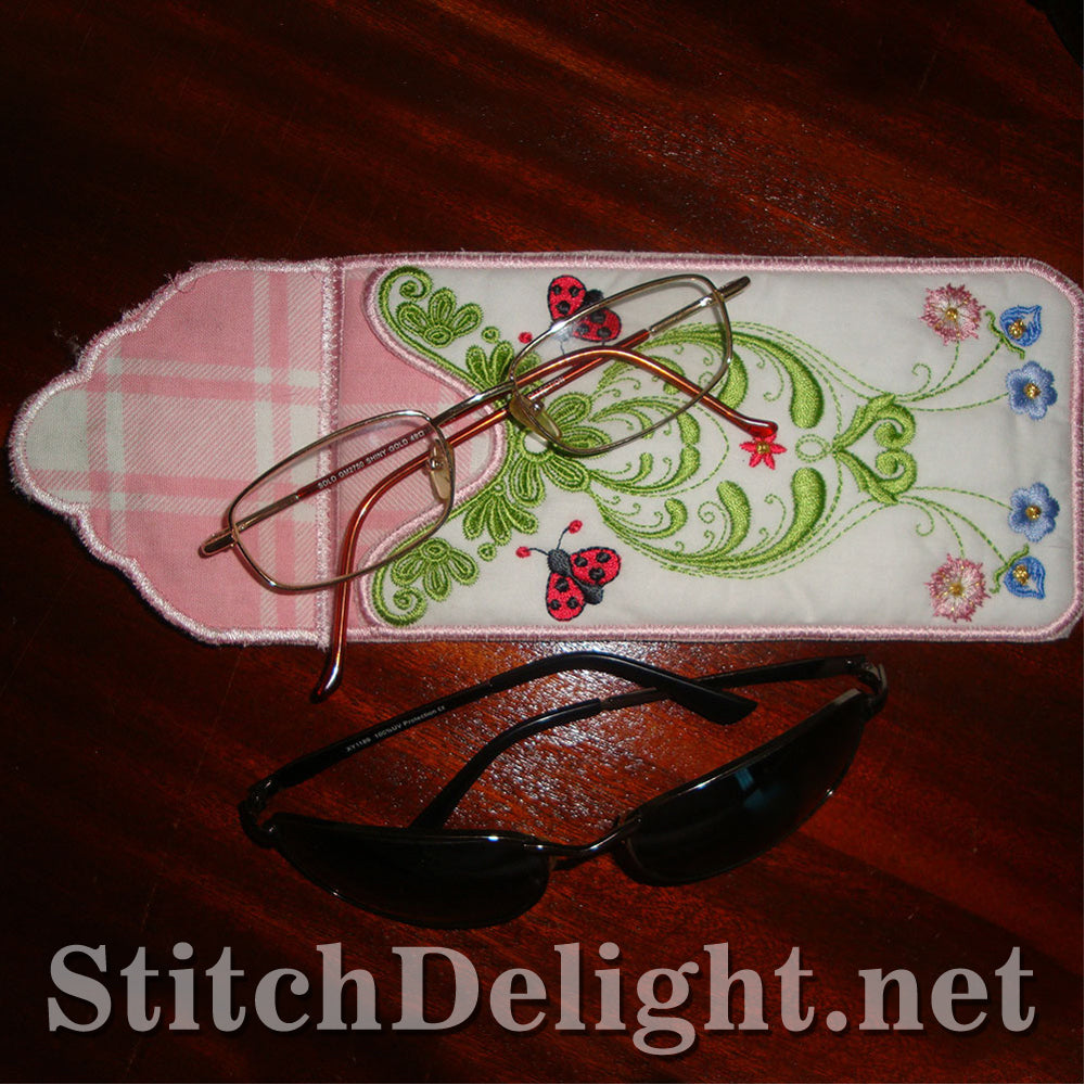 SD0893 Spring Eyeglass Case 1