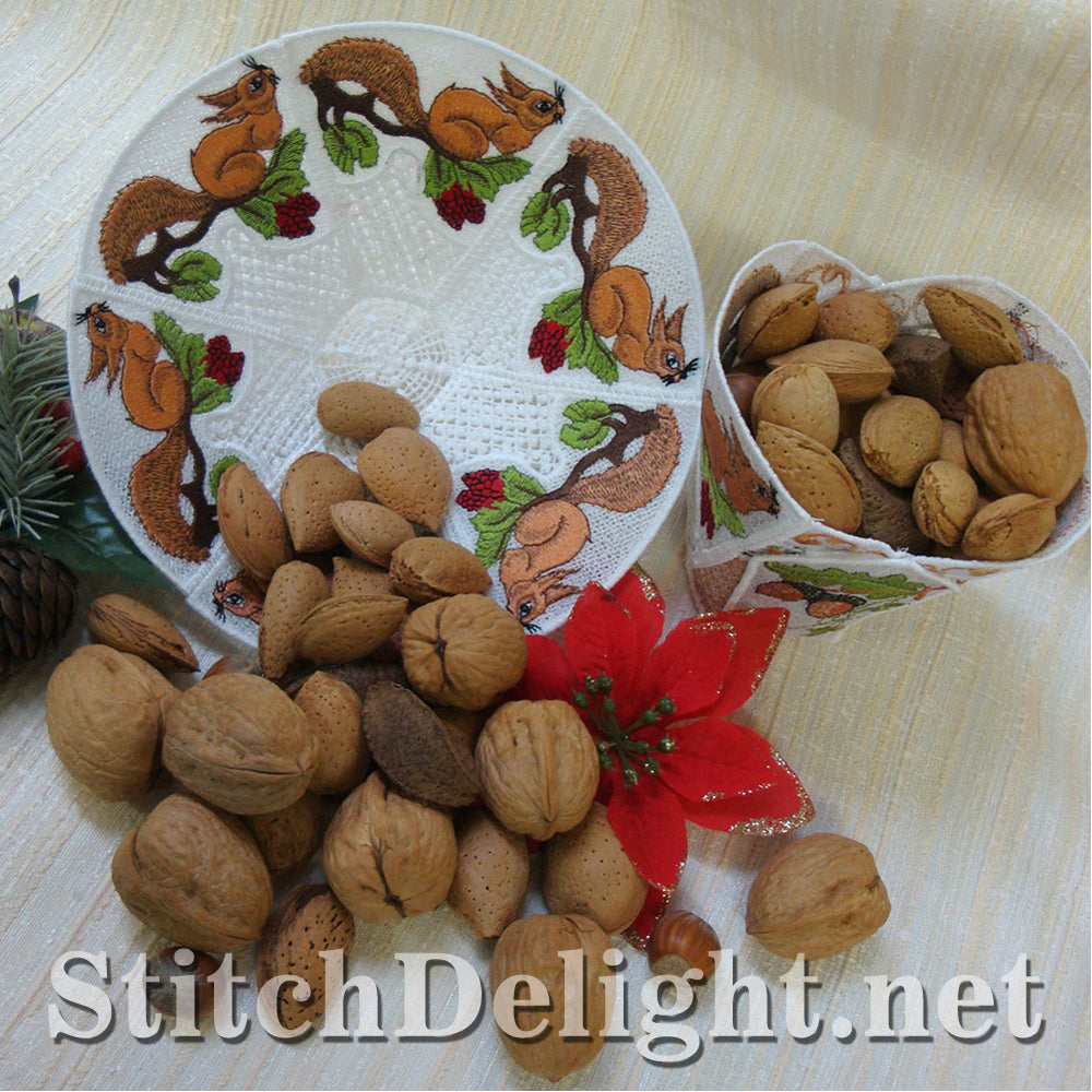 SD0910 Squirrel Lace