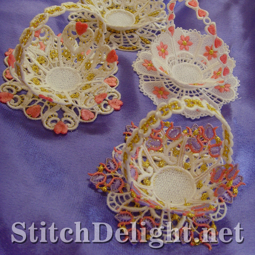 SD0573 Nutcup Baskets and Doilies