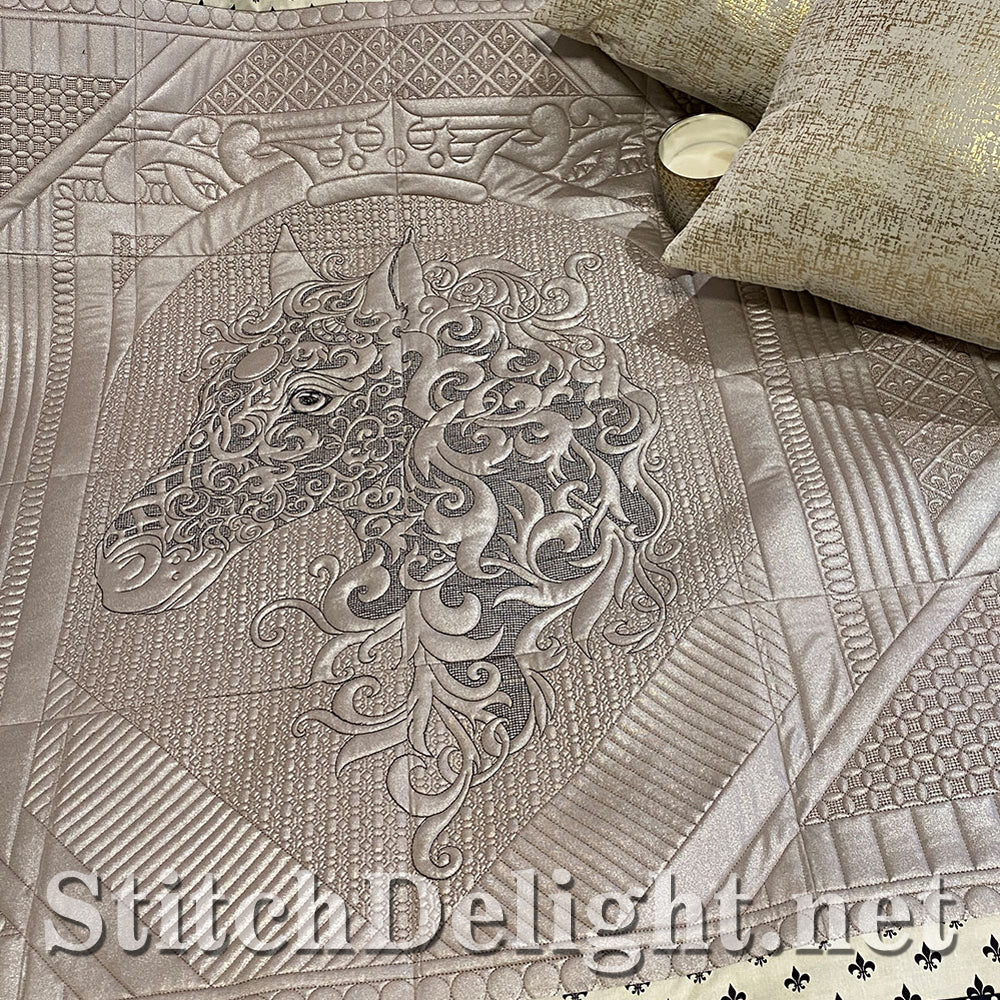 SDS1779 Equestrian Beauty Quilt