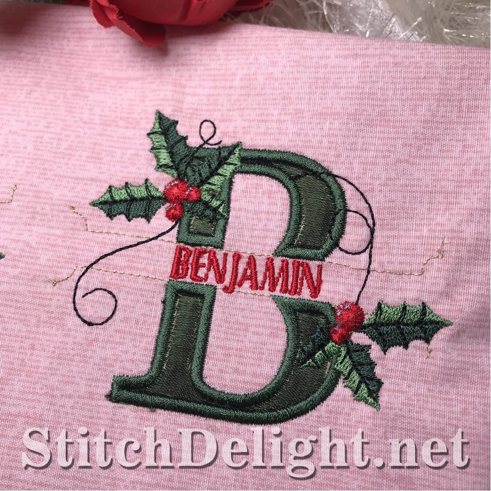 HOE0037 Festive Holly Font