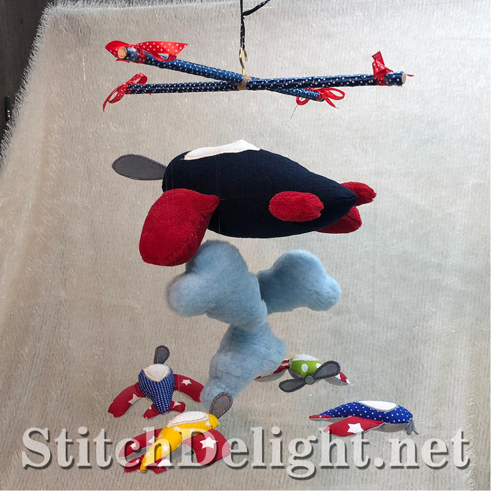 SDS1464 Planes and Clouds