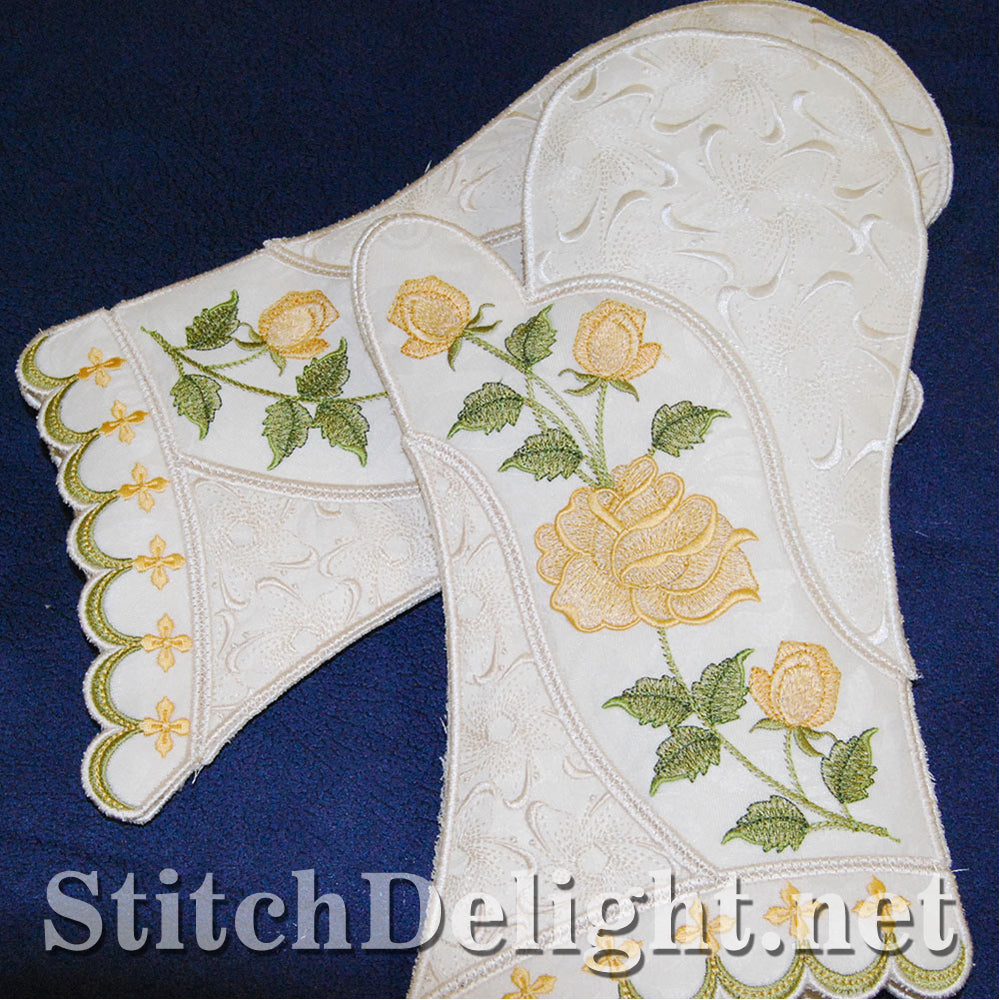 SD0707 Rose Oven Mittens