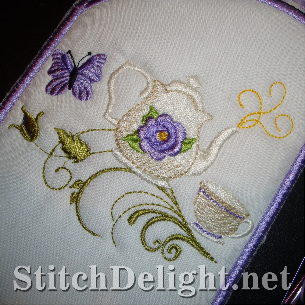 SD1223 Teatime eyeglass case