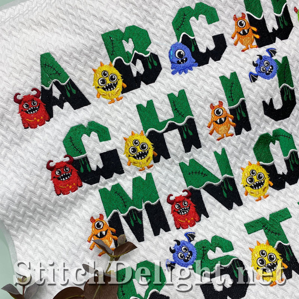 SDS1776 Scary Monster Font
