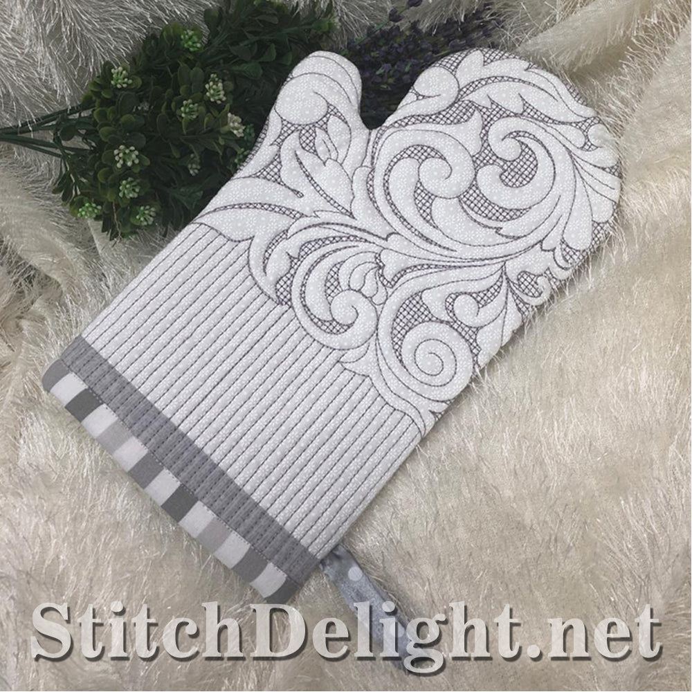 SDS1503 ITH Oven Mits