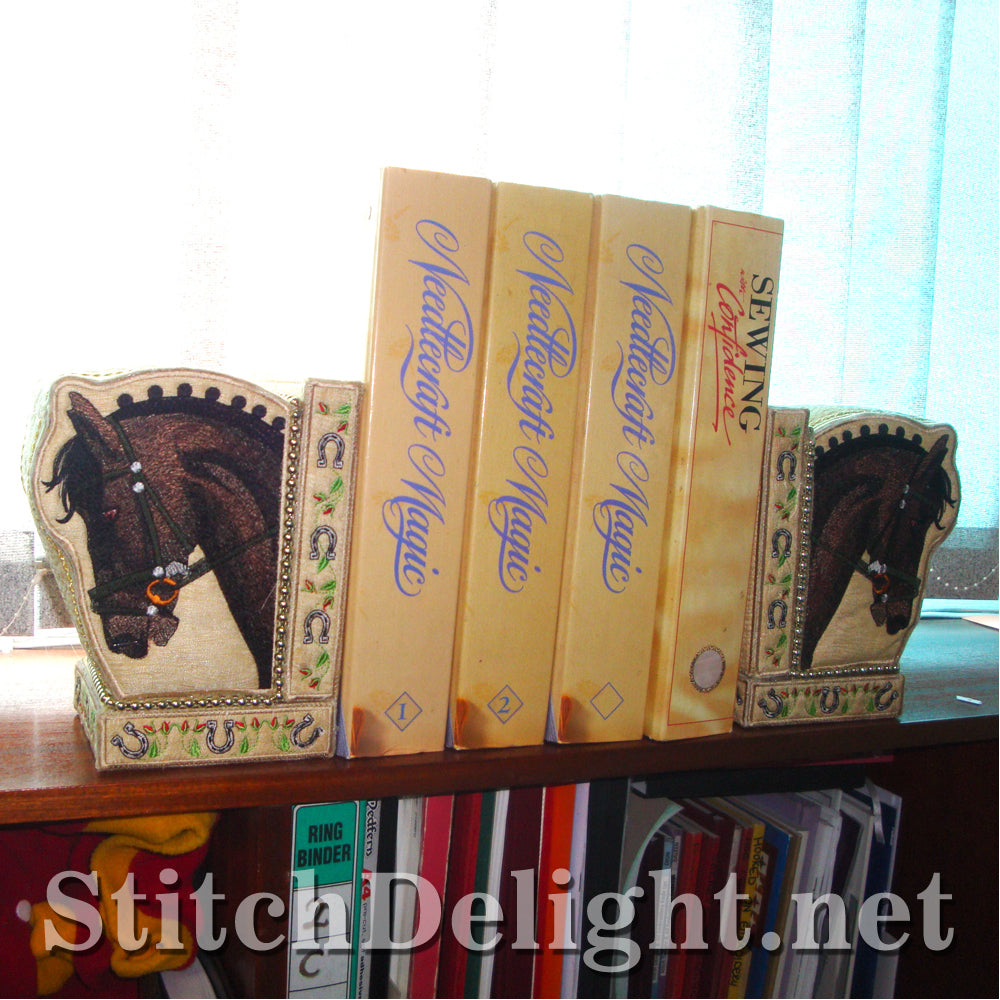 <transcy>SD1151 Serre-Livres Cheval</transcy>