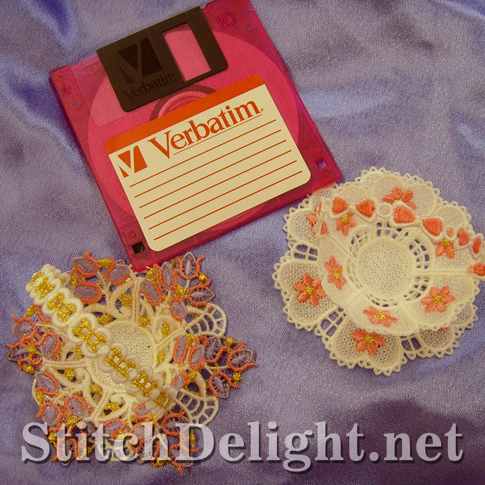 SD0573 Nutcup Baskets and Doilies