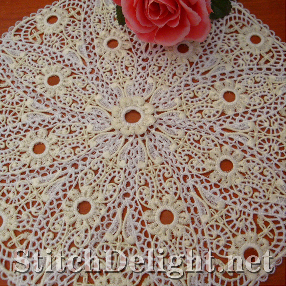 SD0839 Royal Duchesse Doily