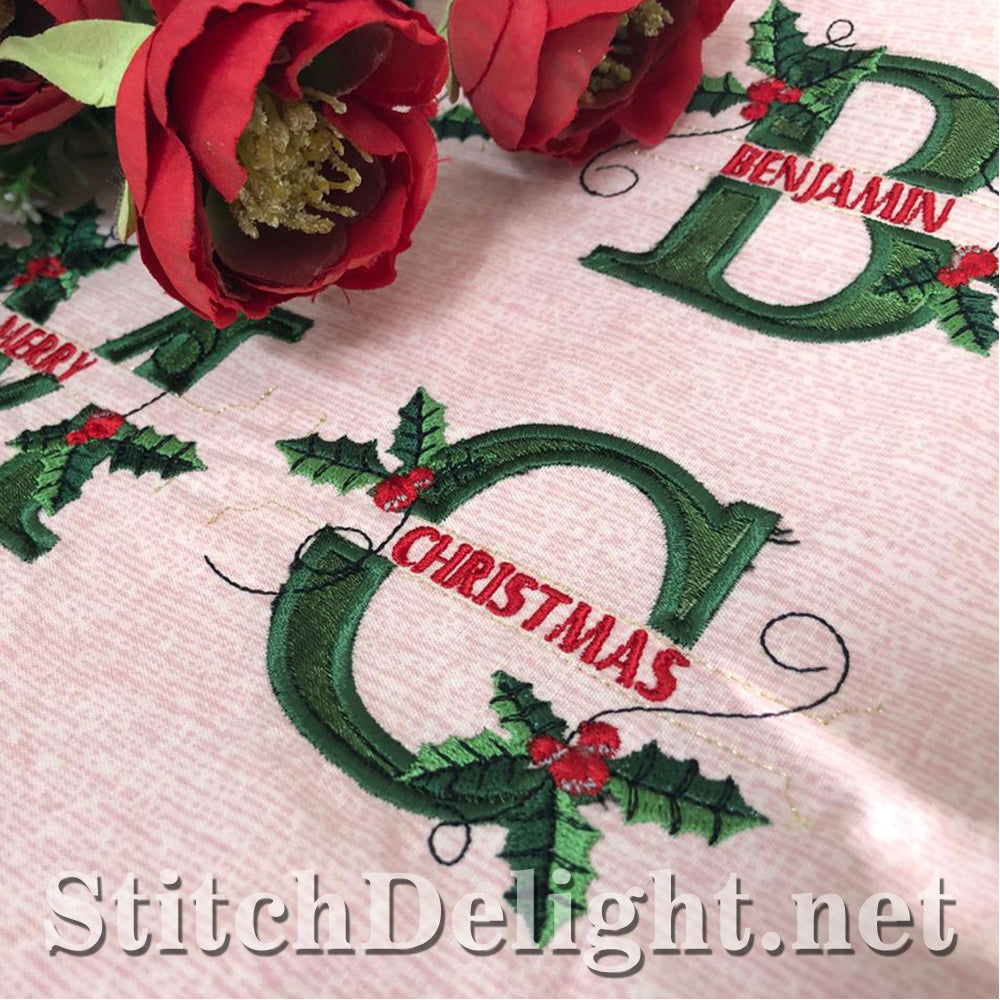 HOE0037 Festive Holly Font