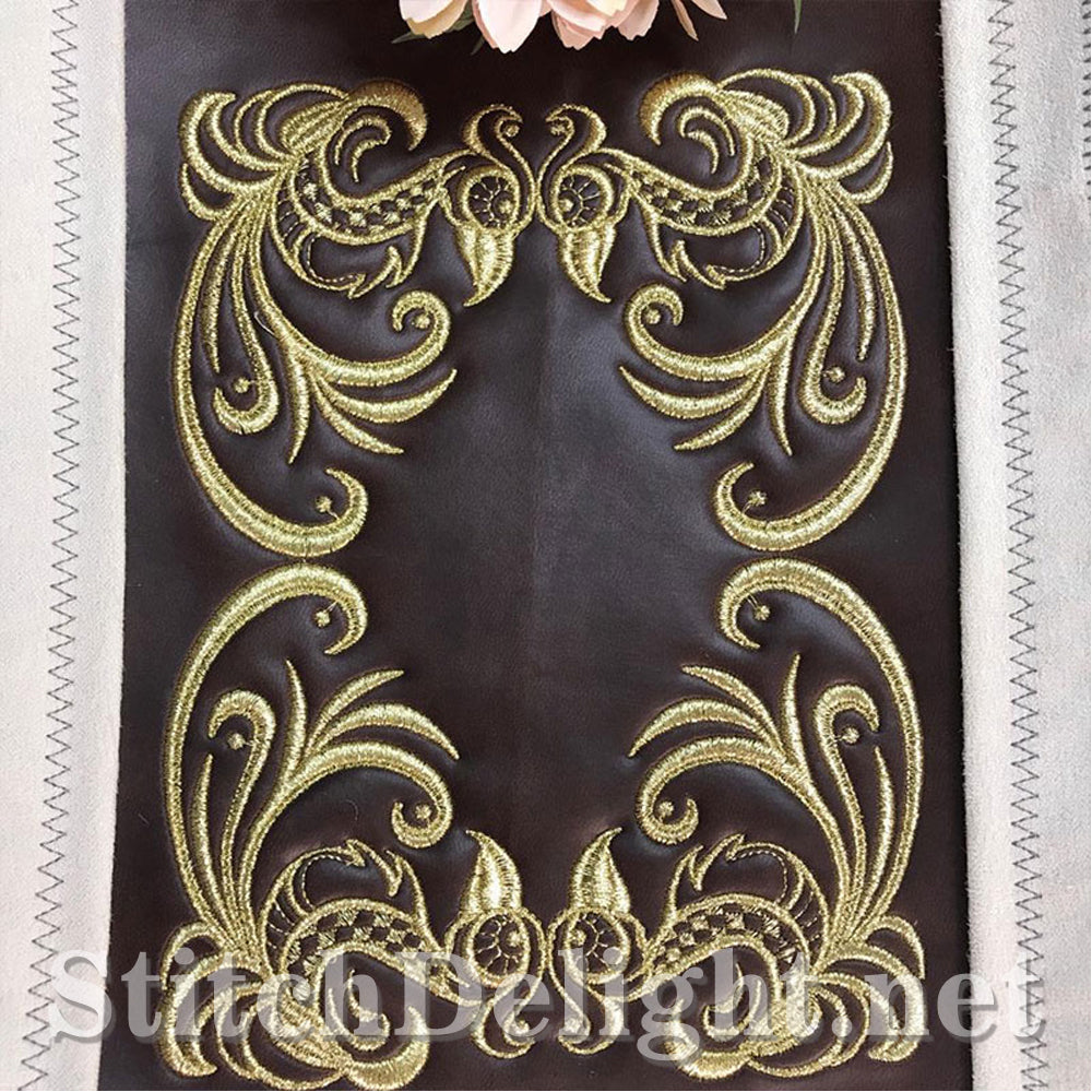 AE052 Winged Decor 6x10