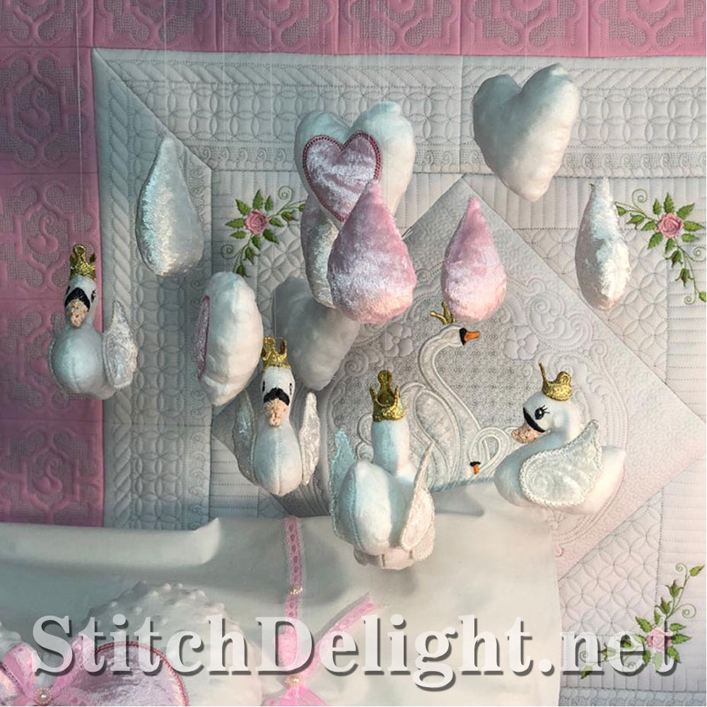 SDS1470 Swan Soft Toys