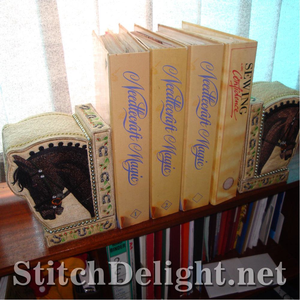 <transcy>SD1151 Serre-Livres Cheval</transcy>