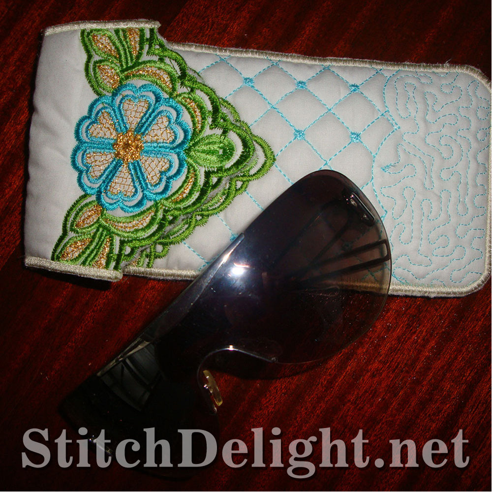 SD0930 Floral EyeGlass Case