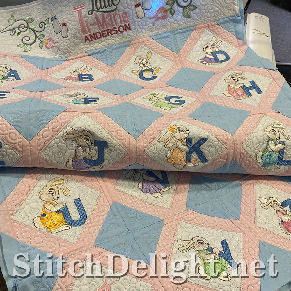 SDS1559 Hopper Quilt Set
