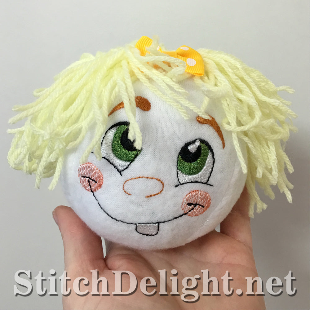 SDS1112 ITH Ragdoll Snowballs