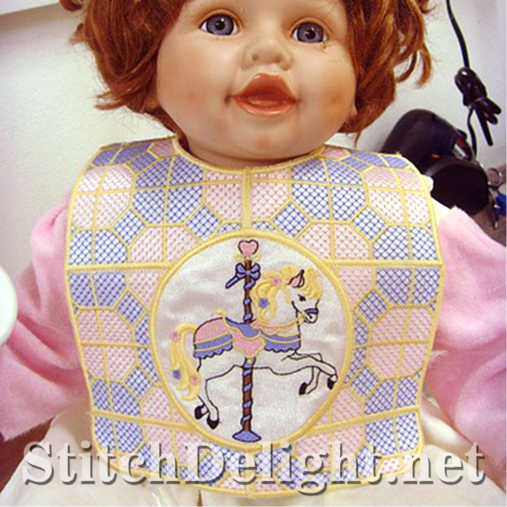 SD0507 Applique Quilt Bib