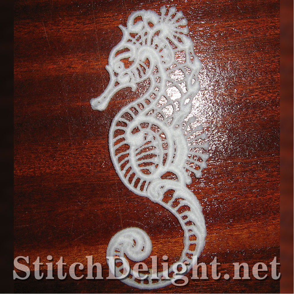 <transcy>SD0942 Cheval de mer en dentelle autoportant</transcy>