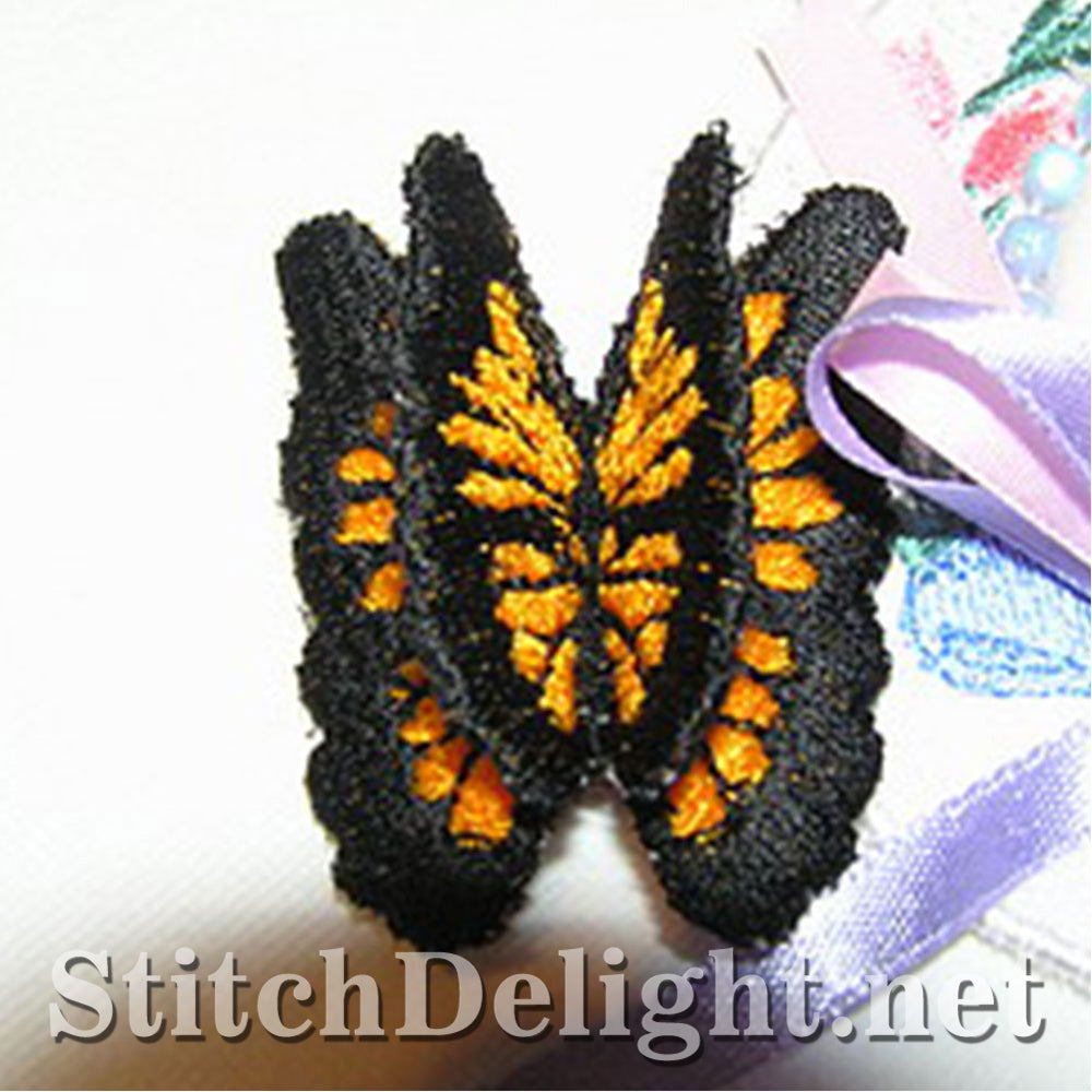 SD0312 3D Monarch Butterfly