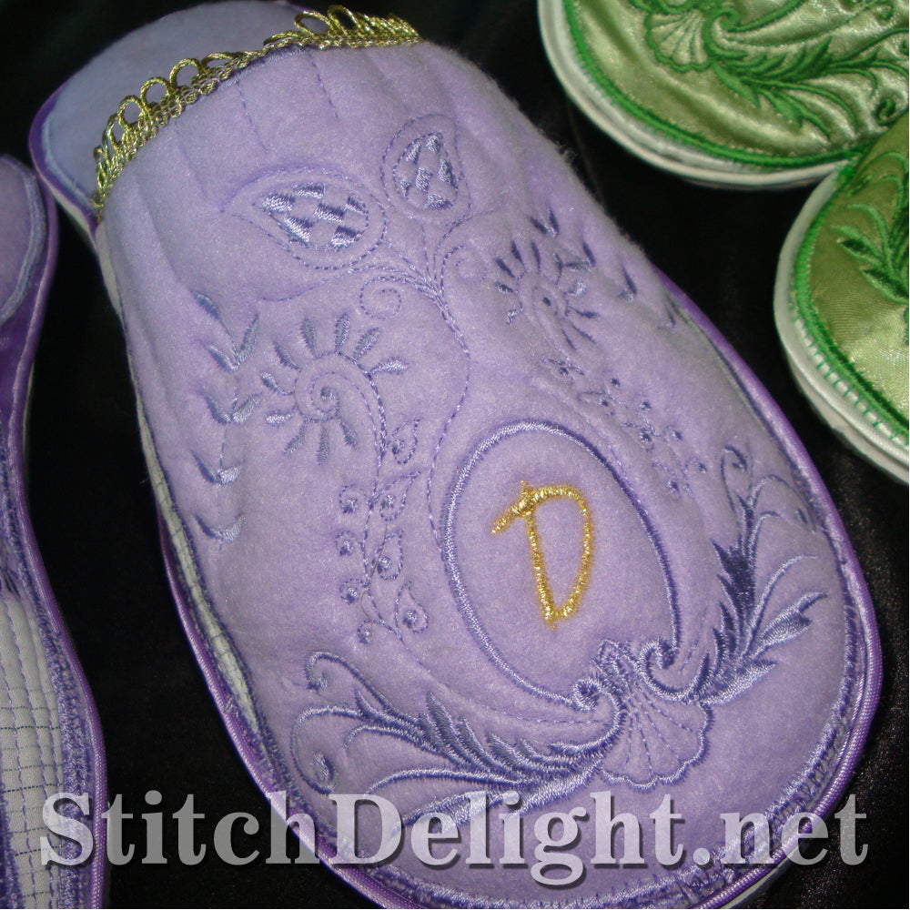 <transcy>SD1127 Comfy Footsies 3 Monogrammé</transcy>