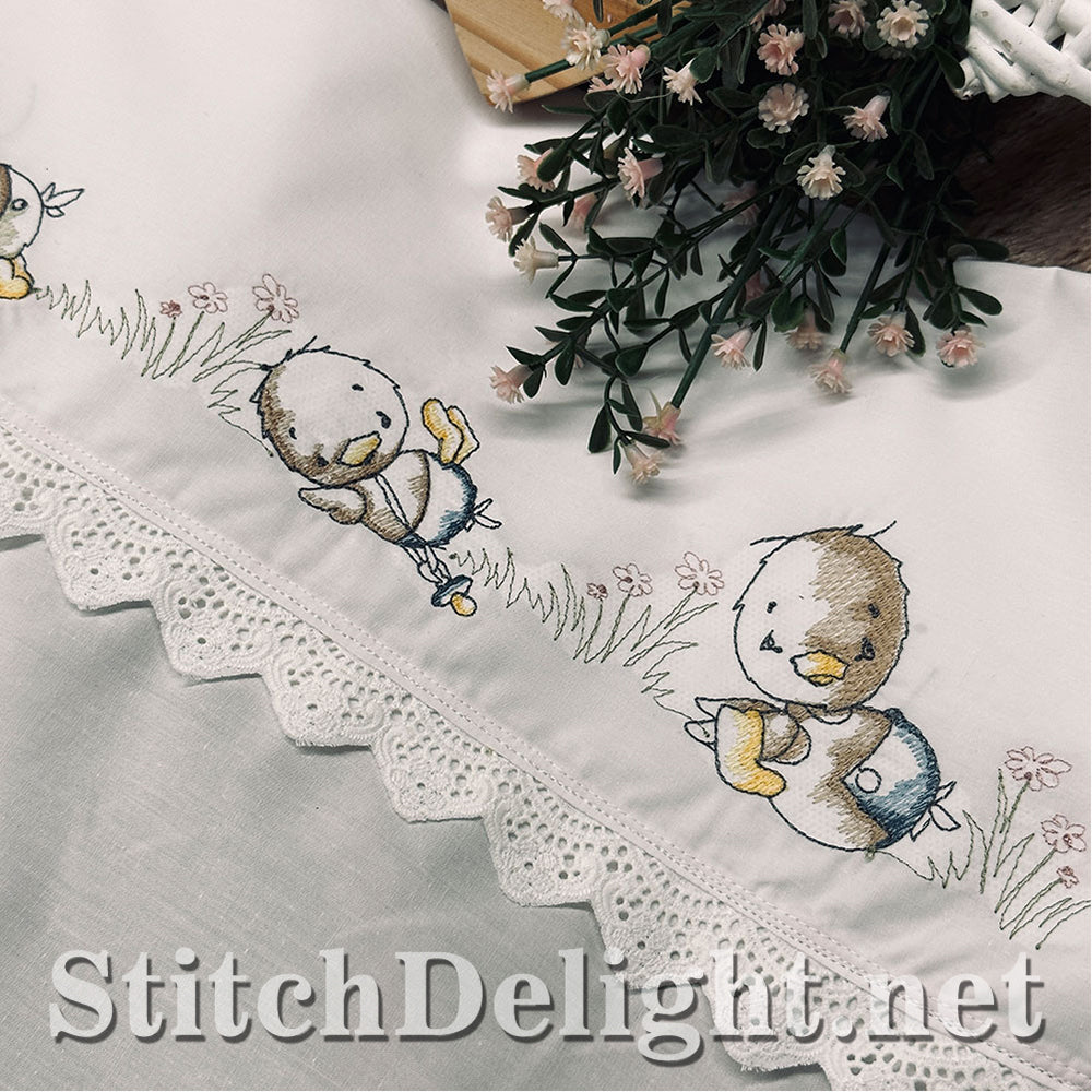 SDS4212 Vintage Baby Duckling