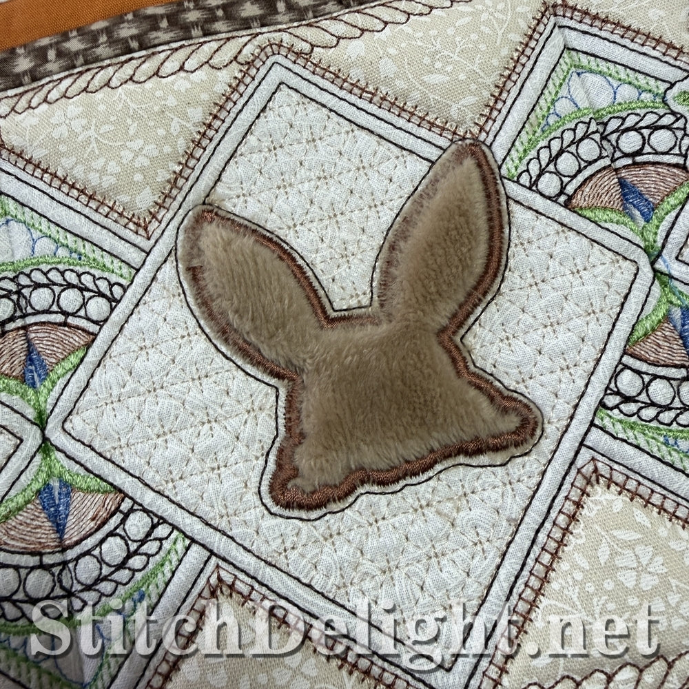 SDS3421 Bunny Table Runner