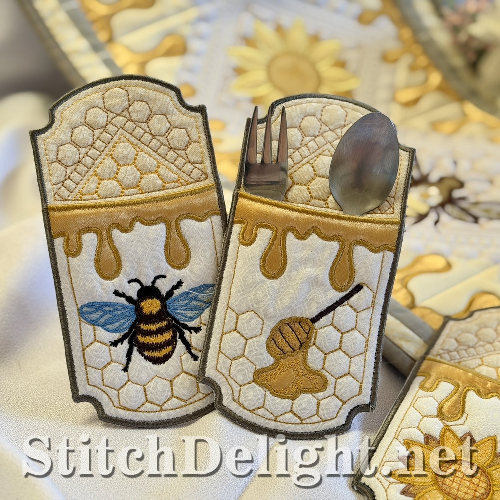 SDS3425 Busy Bee Cutlery Pouches