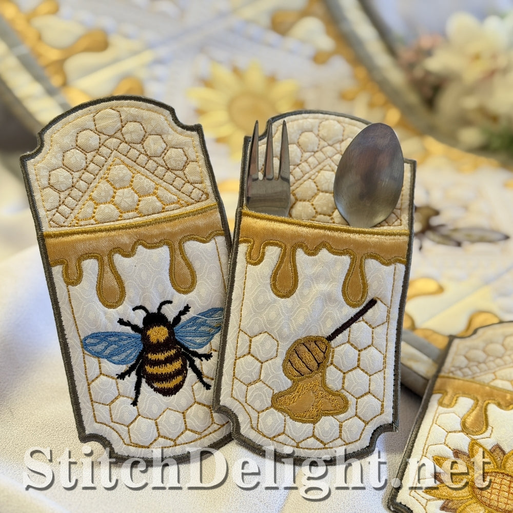 SDS3425 Busy Bee Cutlery Pouches