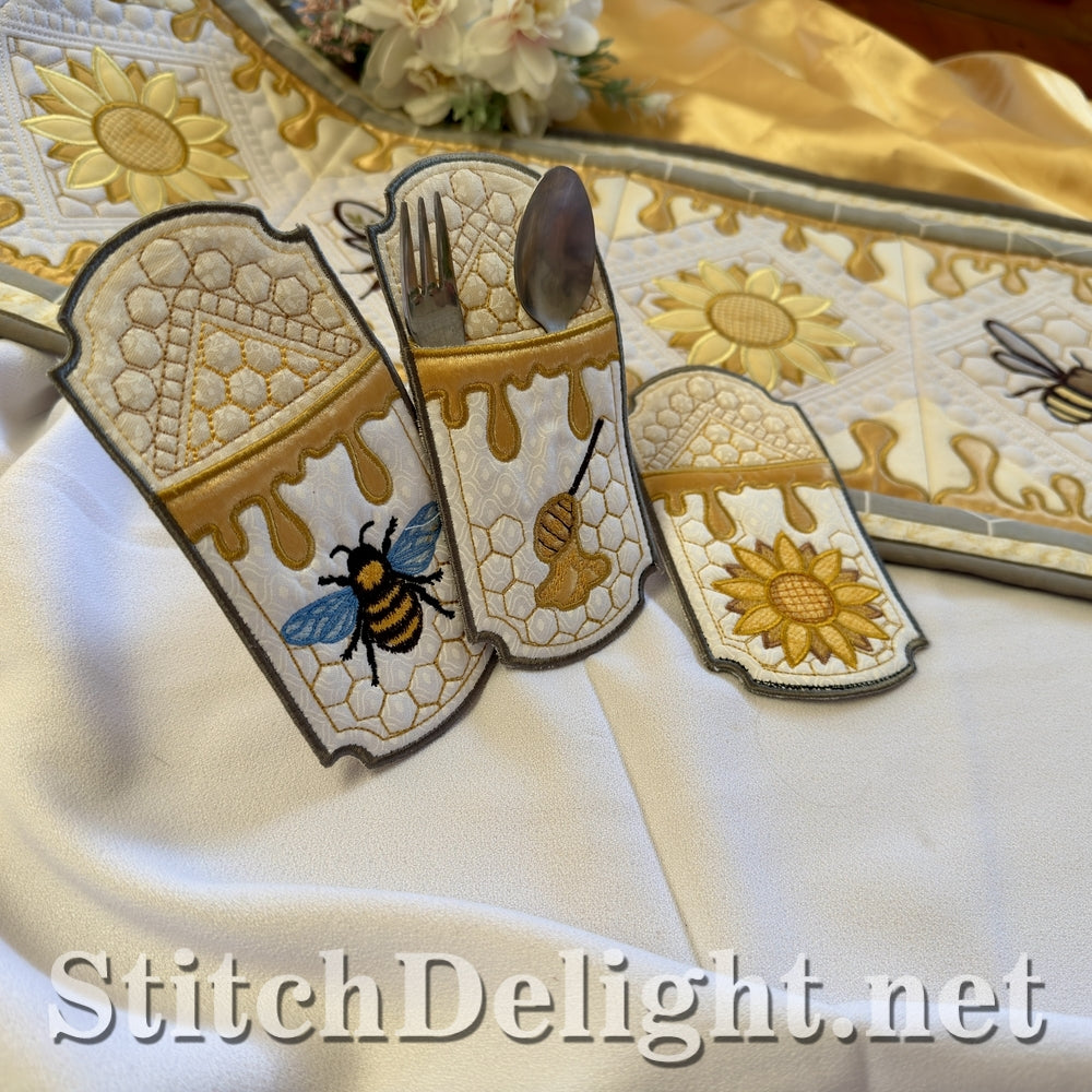 SDS3425 Busy Bee Cutlery Pouches